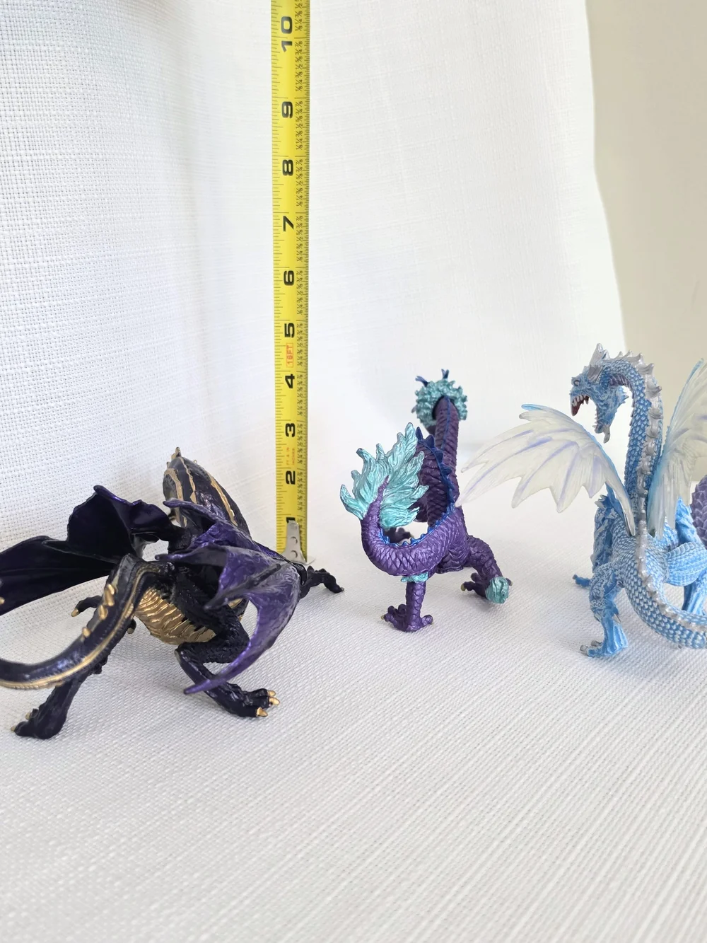 Safari Plastoy detailed dragon